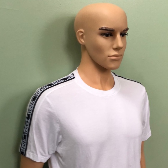 Versace Mens White Round Neck Short Sleeve Pullover T Shirt Size Large - Picture 3 of 7